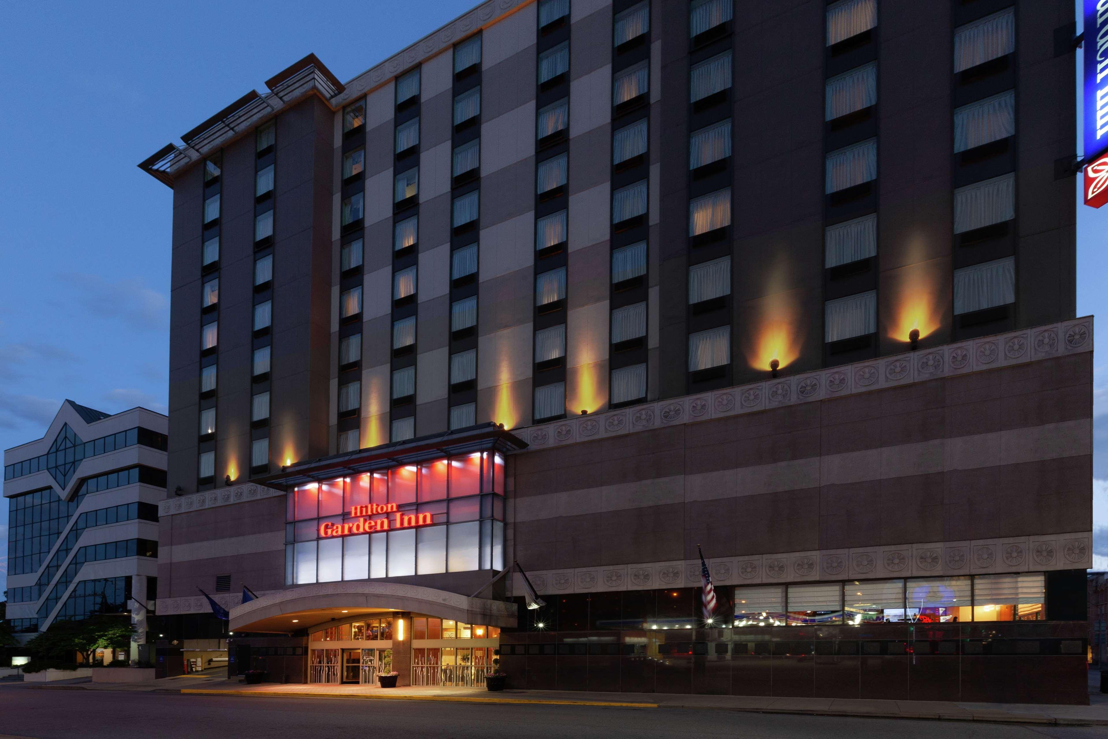 Hilton Garden Inn Pittsburgh University Place Extérieur photo
