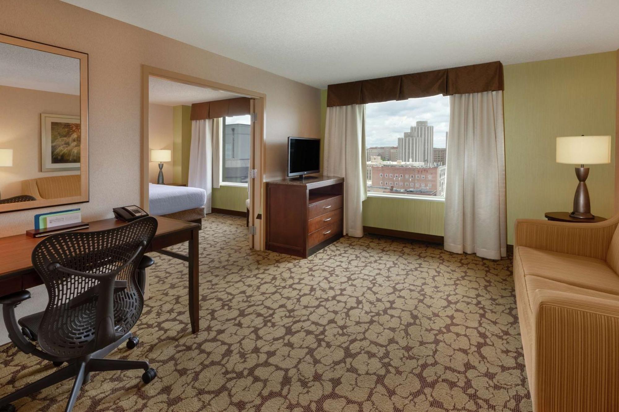 Hilton Garden Inn Pittsburgh University Place Extérieur photo
